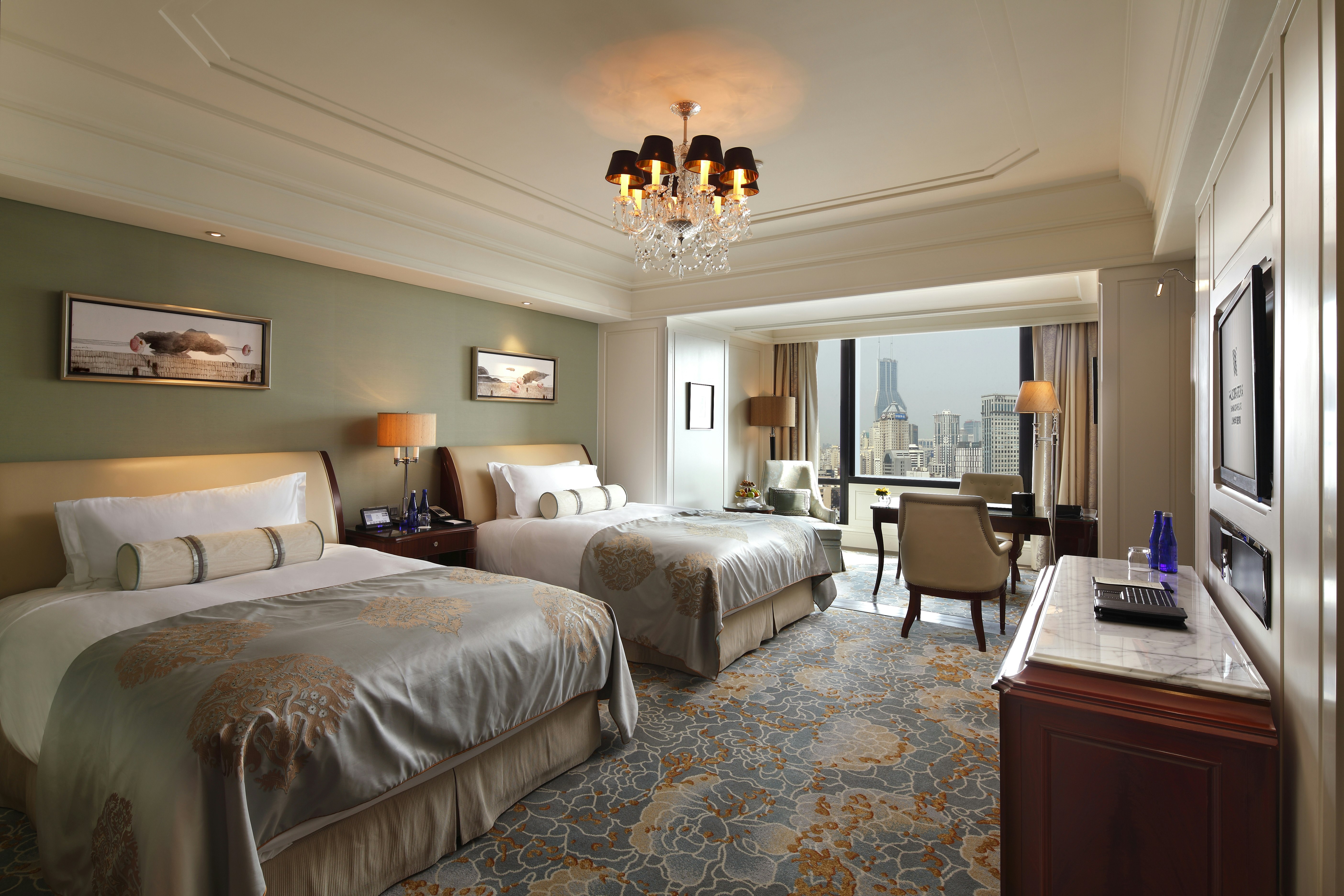 City, Deluxe, 2 Queen Beds