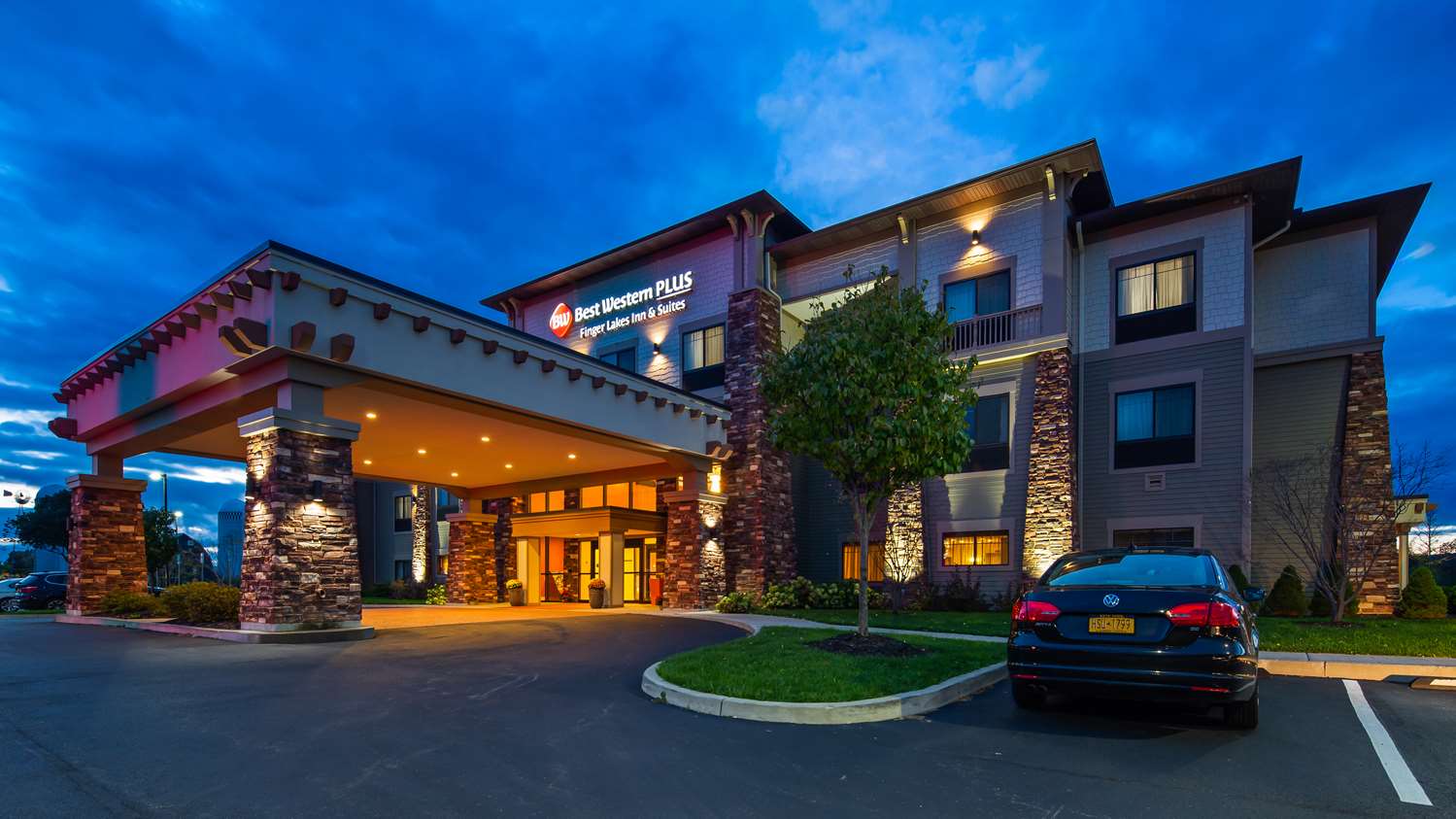Best Western Plus Finger Lakes Inn & Suites 2/32
