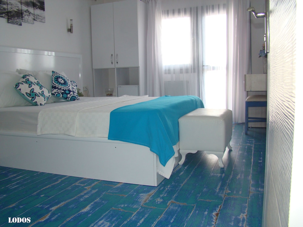 Urla Yelken Hotel- Adult +15 20/49