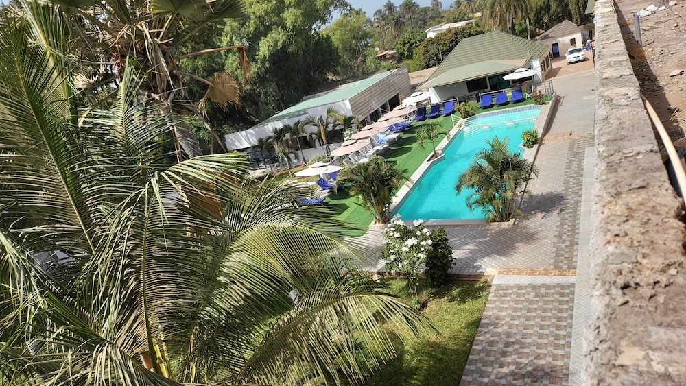 Metzy Residence Hotel 64/70