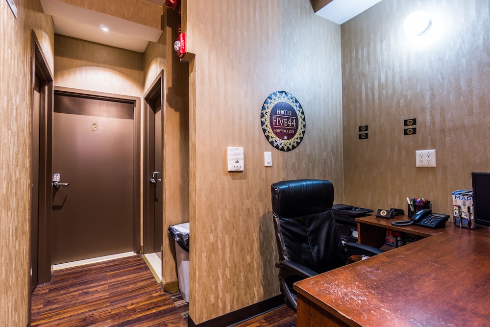 Hotel Five44 3/22