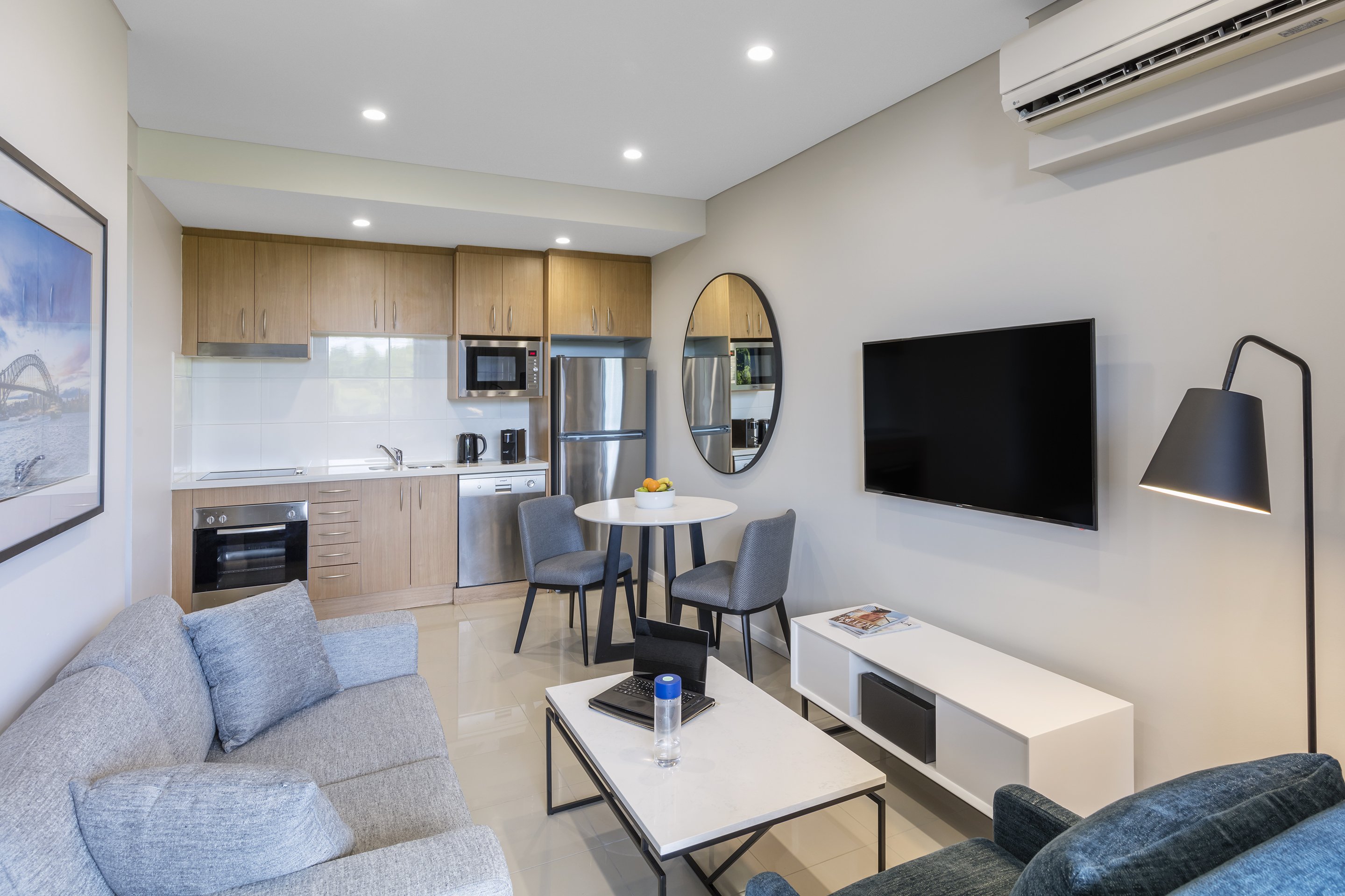 Meriton Suites Waterloo 4/9