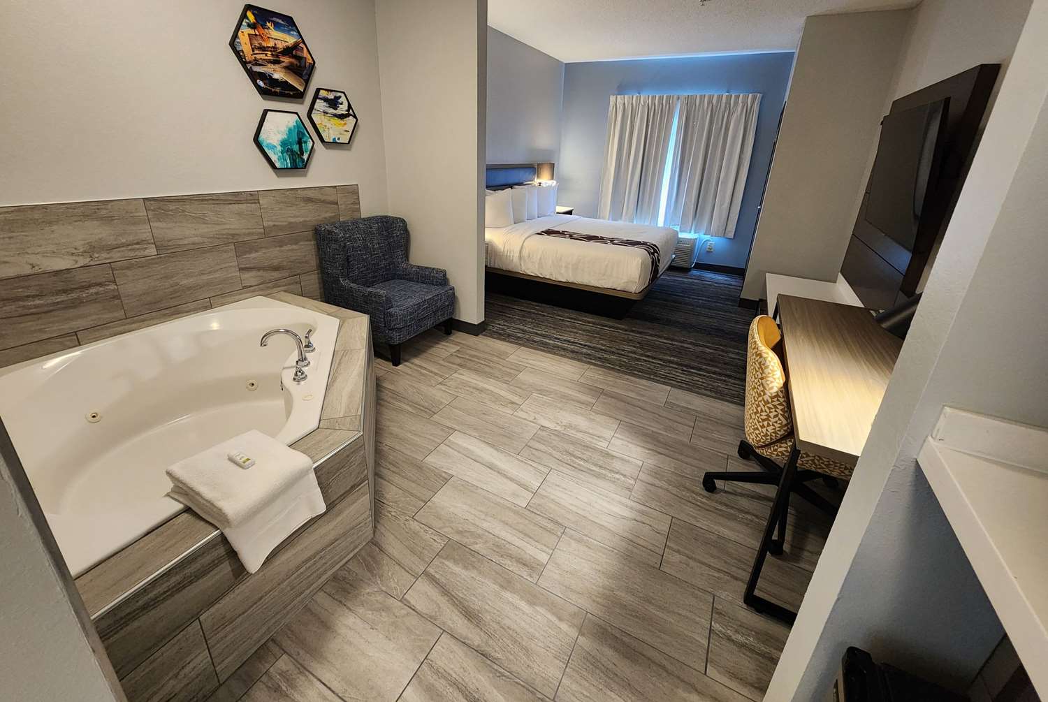 La Quinta Inn Suites Warner Robins 62/62