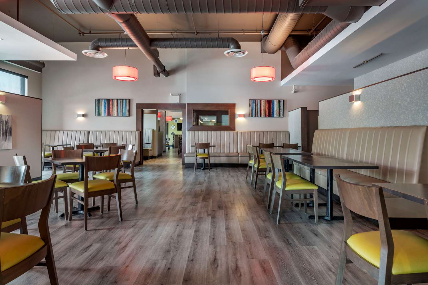 Best Western Plus Dartmouth Hotel Suites 28/42