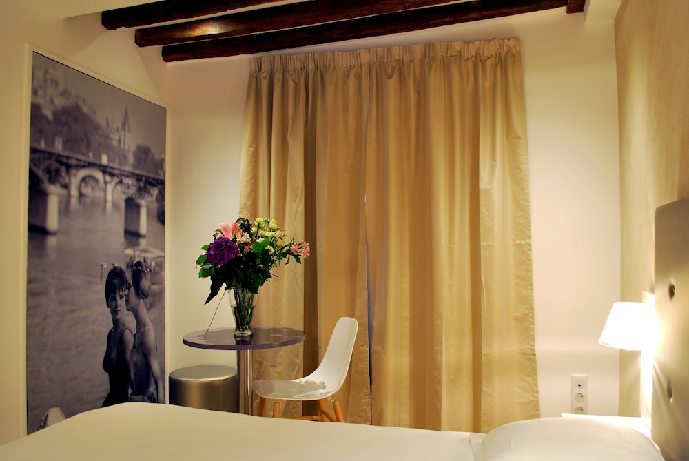 HOTEL DE LA HERSE D'OR 7/67