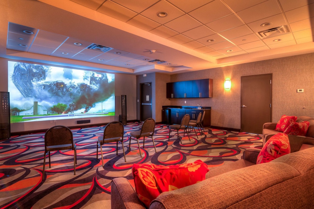 Best Western Plus Coweta's 1St Hotel 13/25