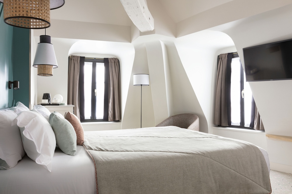 Hotel Bastille Speria 23/48