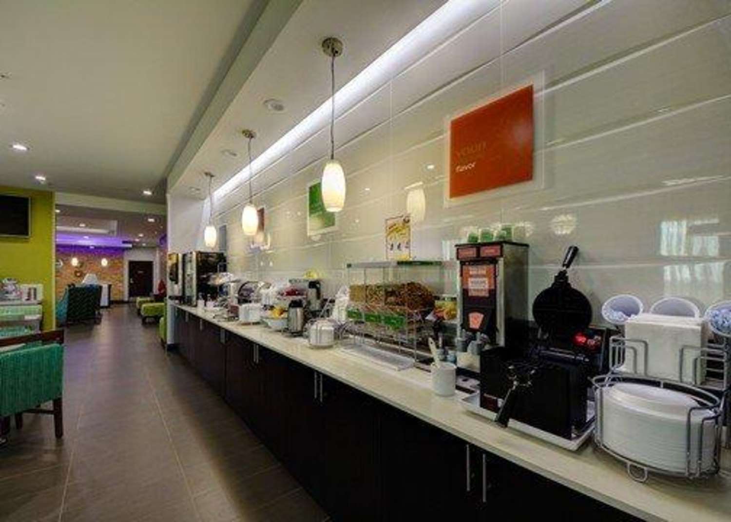 Comfort Inn and Suites Tulsa I-44 West - Rt 66 1/12