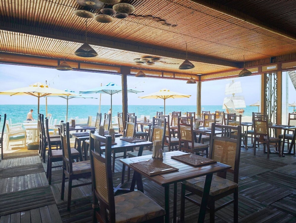 Bamboo Village Beach Resort and Spa 32/45
