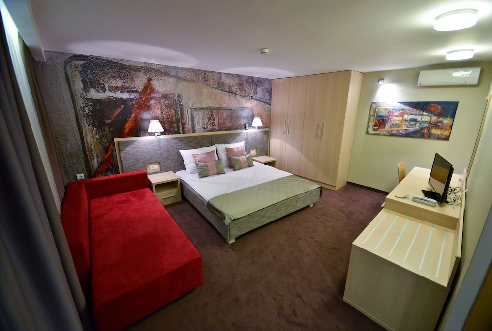 Artloft Hotel 25/72