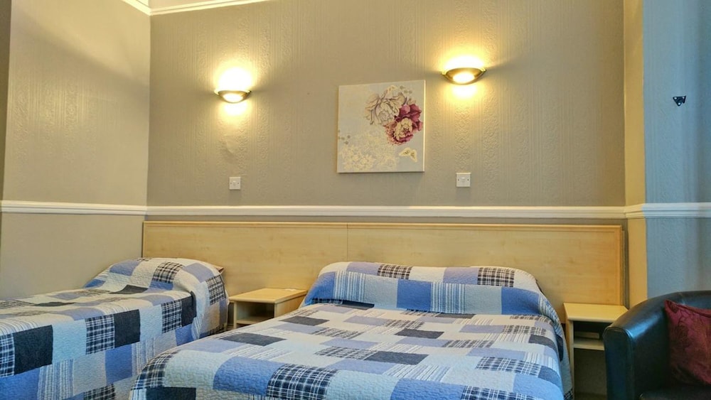 Avis Hotel Bromley 7/22