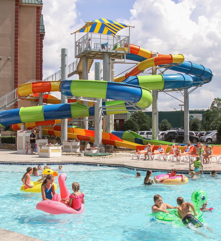 Country Cascades Waterpark Resort 59/68