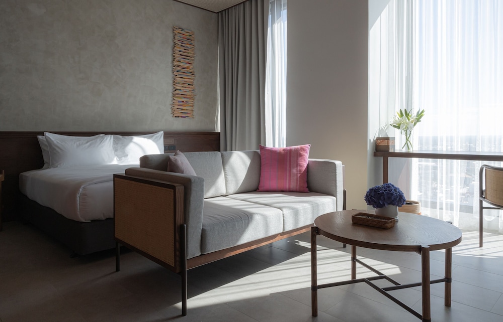 Ad Lib Hotel Khon Kaen 27/50