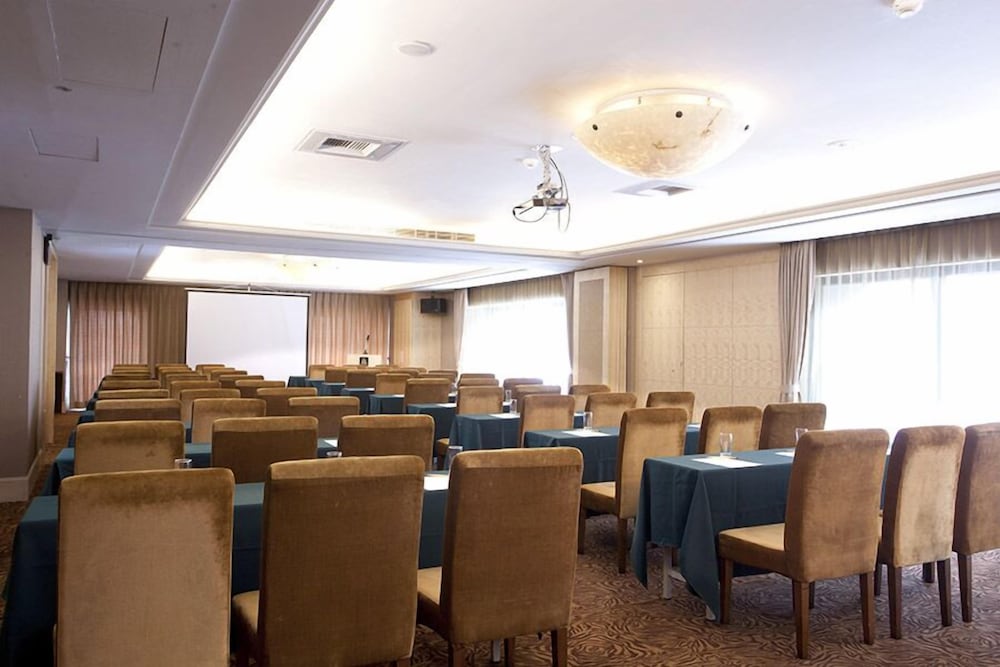 Justwin Grand Hotel 31/42