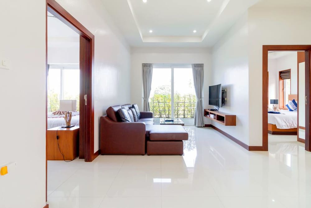 Surisa Seaview Pool Villas 15/38