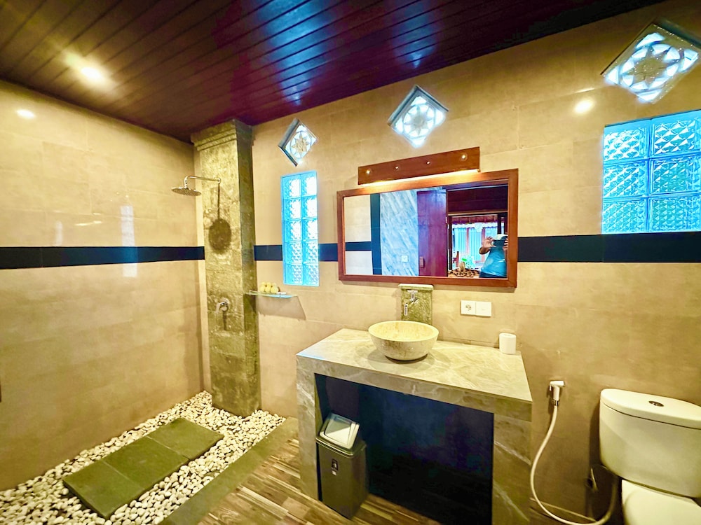 Dupa Ubud Villa 70/72