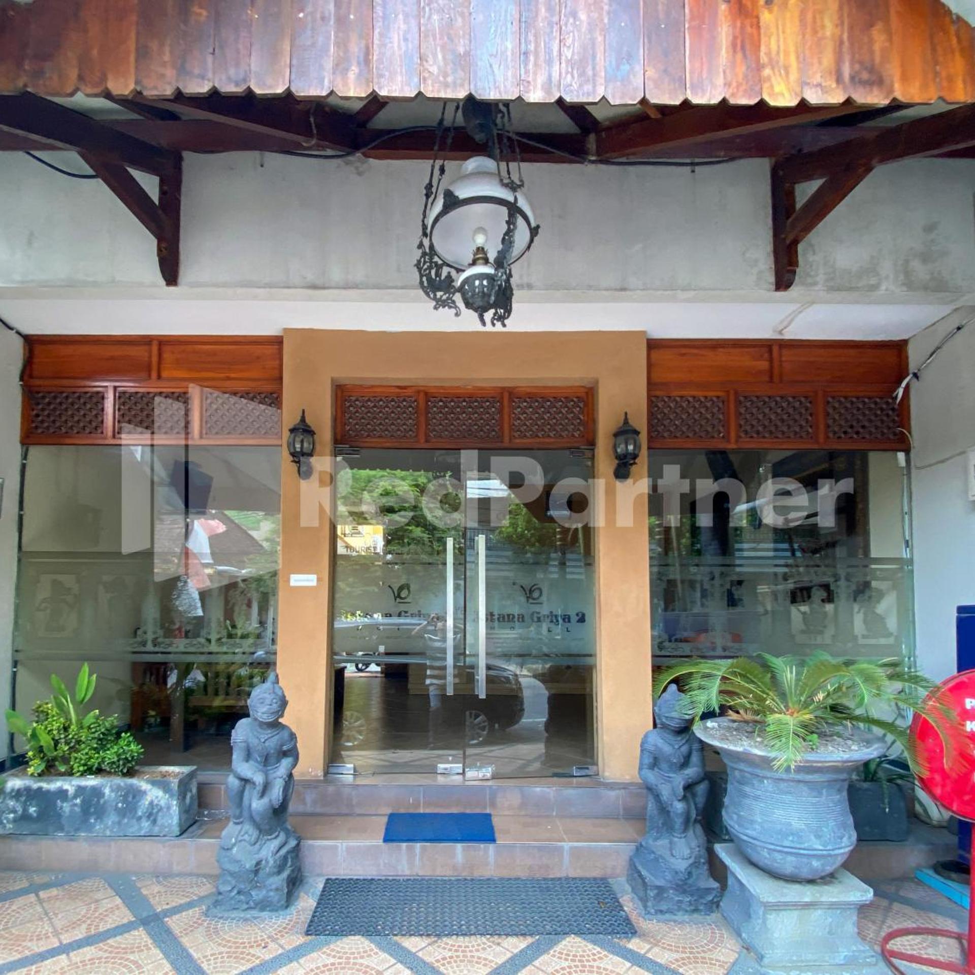 OYO 90249 Istana Griya 2 Hotel 2/50