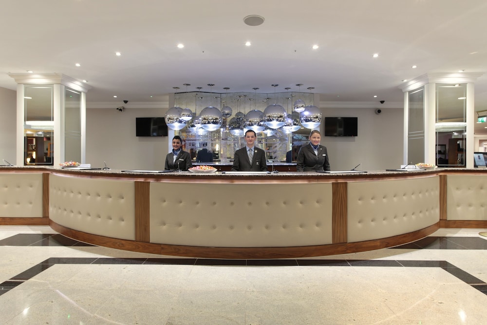 Lobby at RENAISSANCE LONDON HEATHROW HOTEL, LONDON