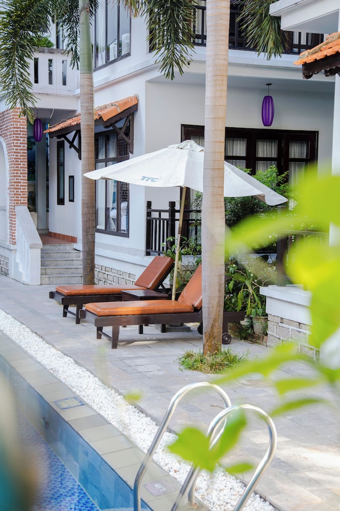 TTC Hotel Hoi An 76/78