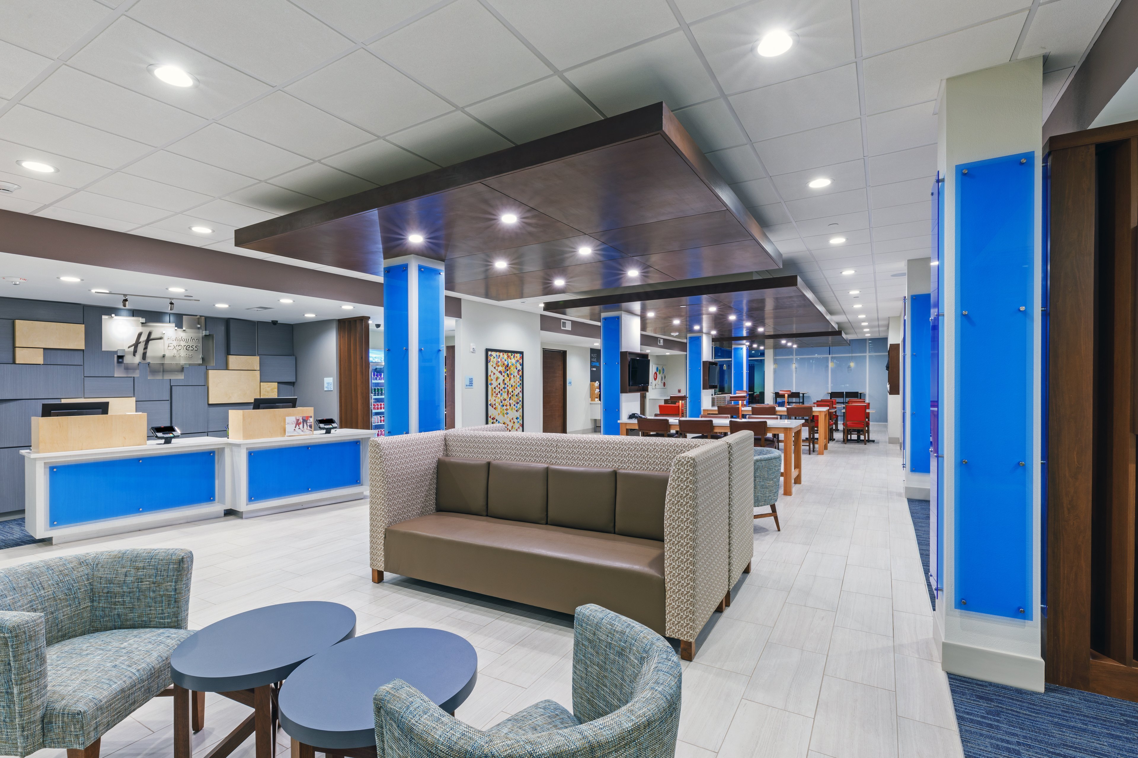 Holiday Inn Express & Suites Purcell 30/48