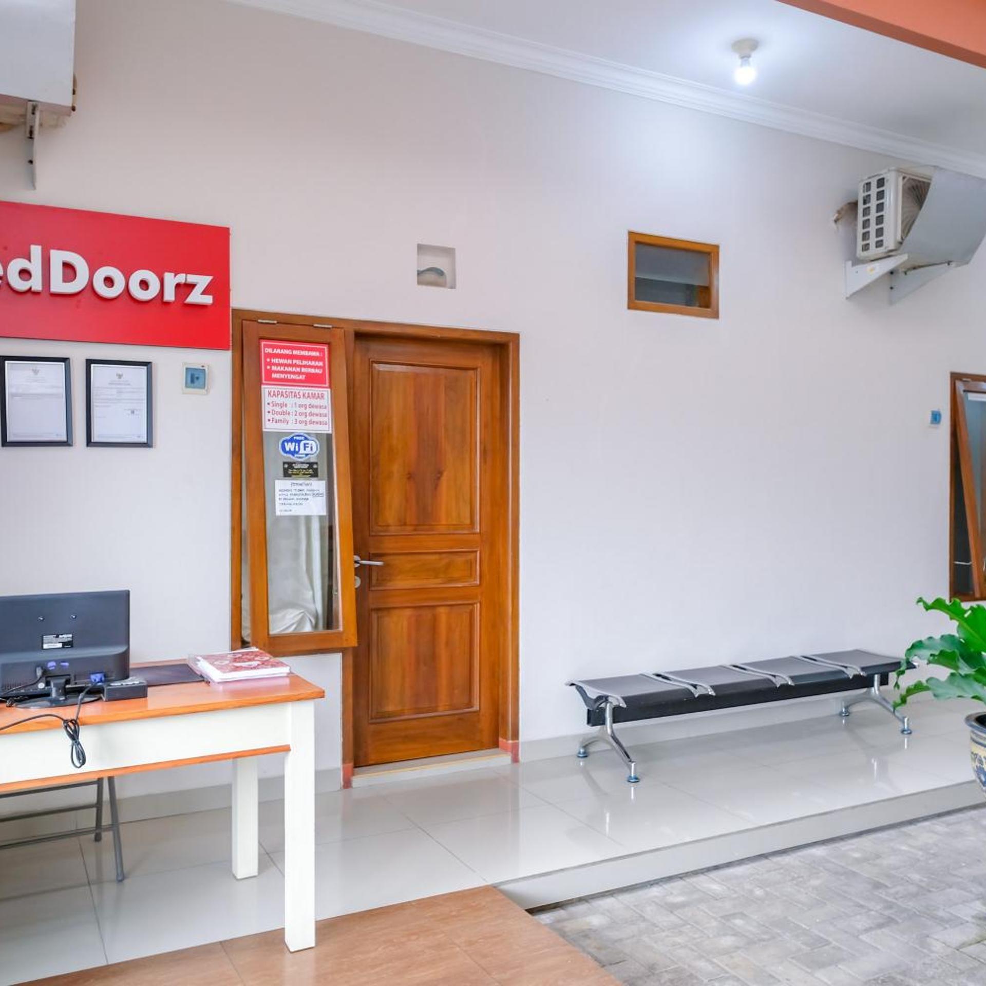 OYO 3314 Syariah House 12/50