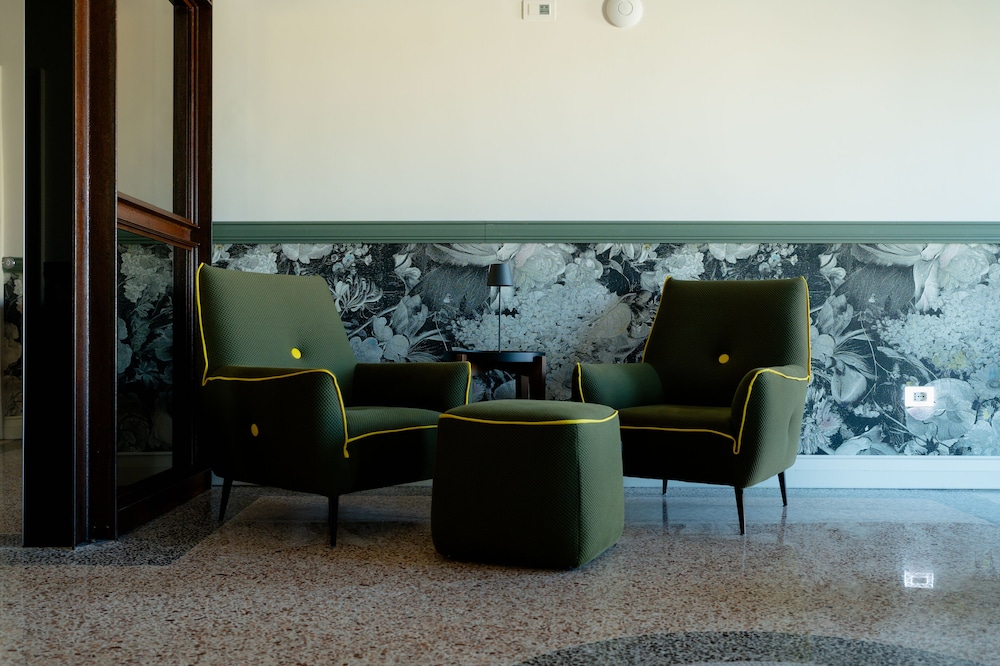 Lo Stemma Luxury Boutique Hotel 47/60