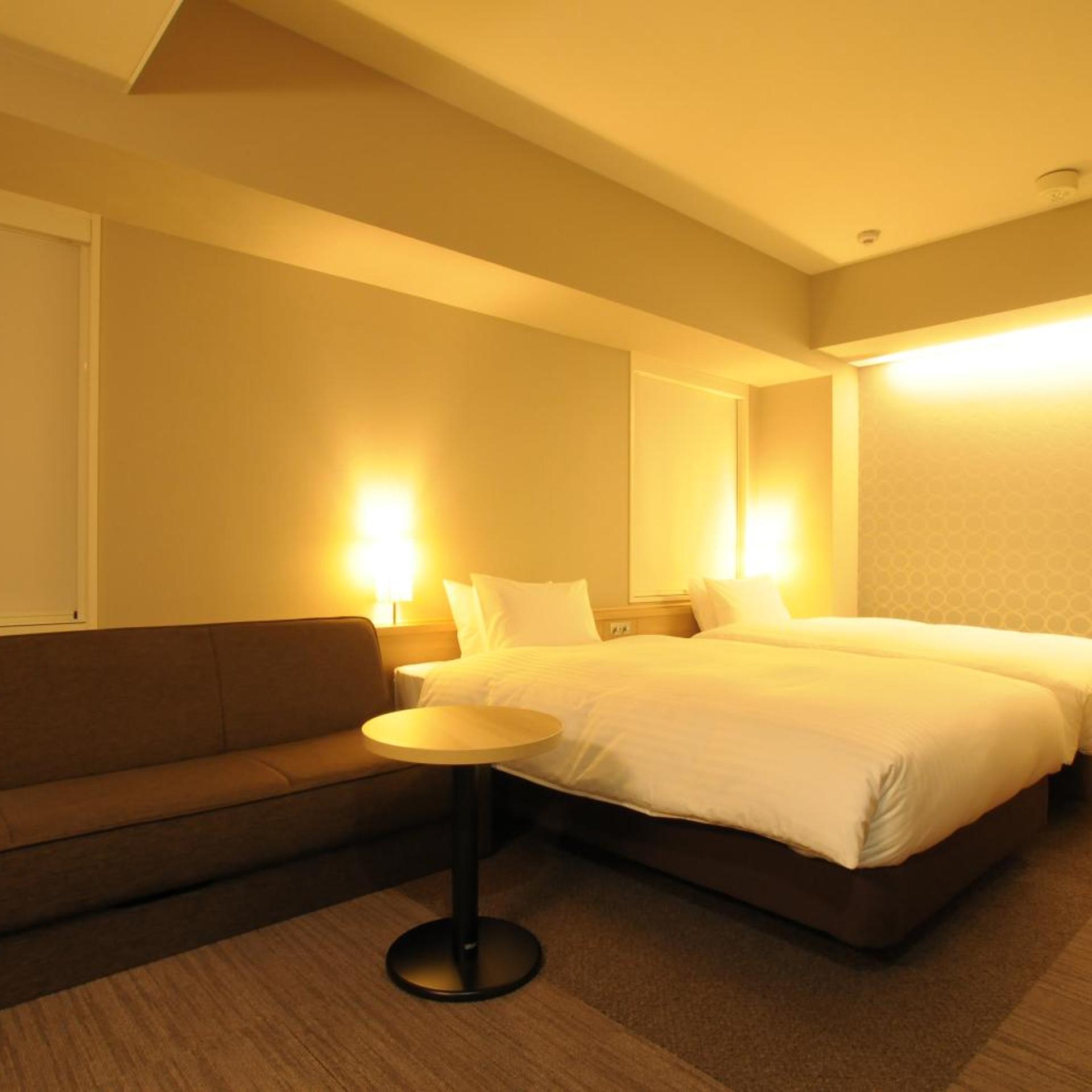 AB Hotel Tahara 13/32