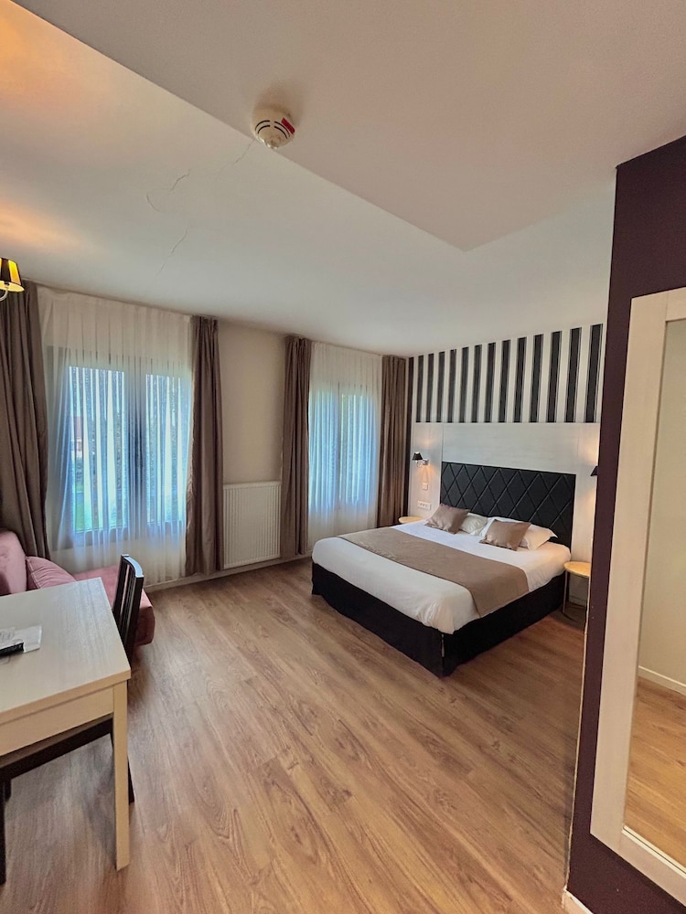 Thoiry Etoile Lodge, Sure Hotel Collection by Best Western 34/60