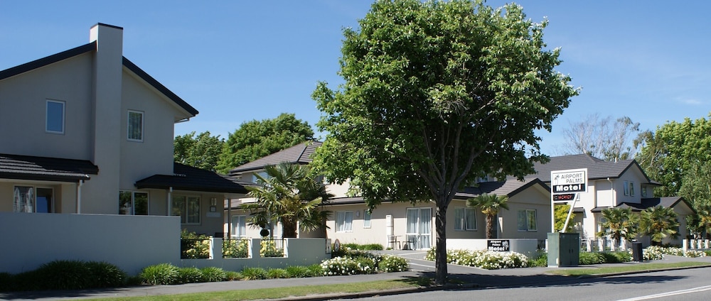 Airport Palms Motel 5/69