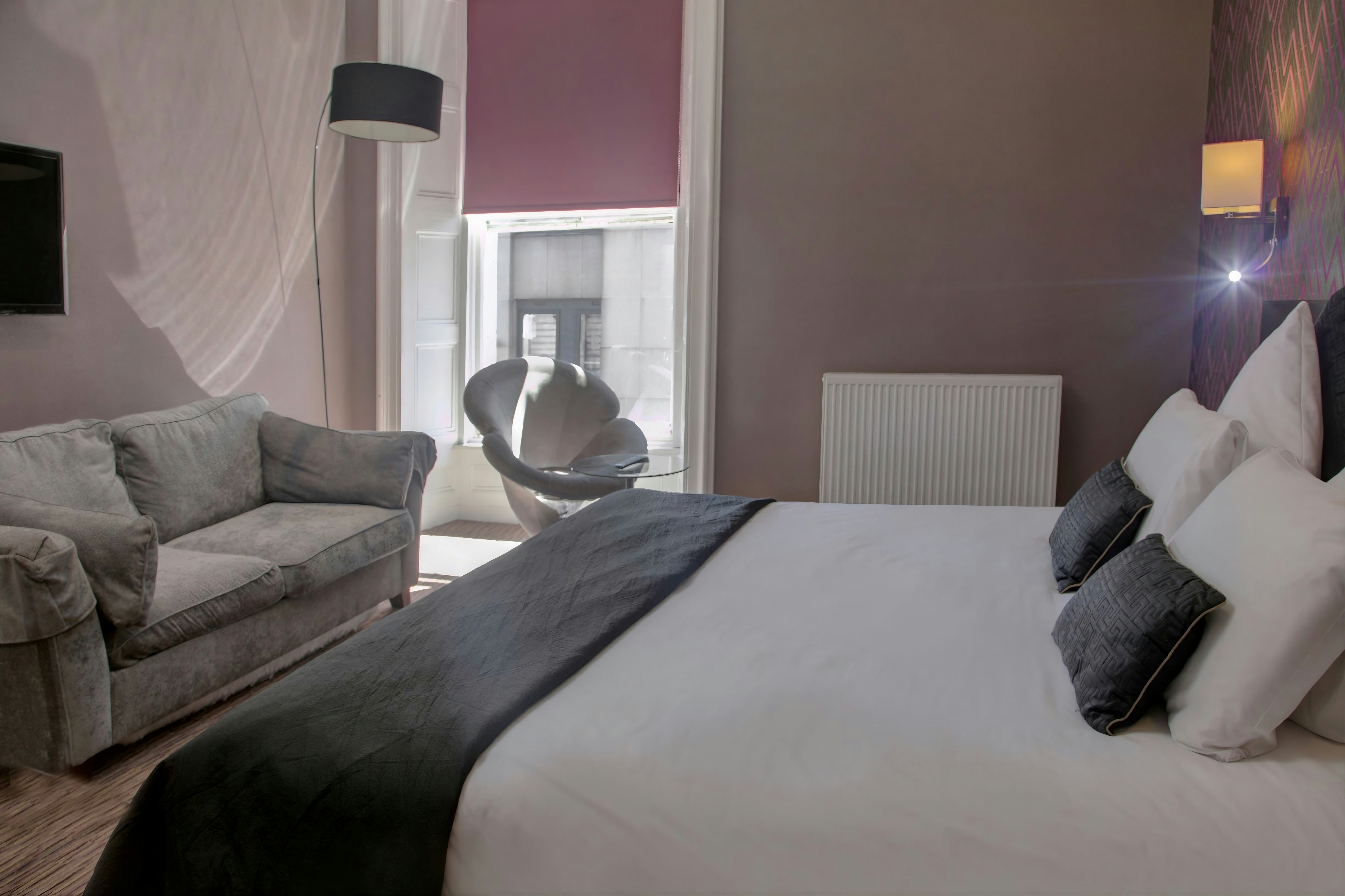 Carmelite Hotel 28/50