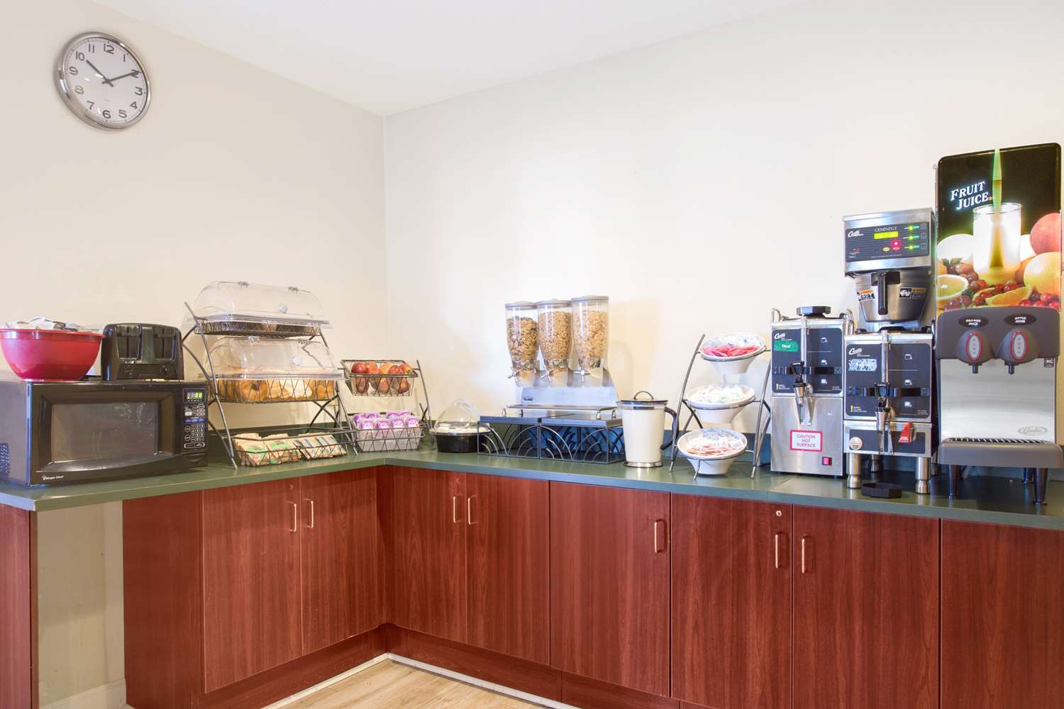 Microtel Inn Suites By Wyndham Kannapolis Concord 2/7