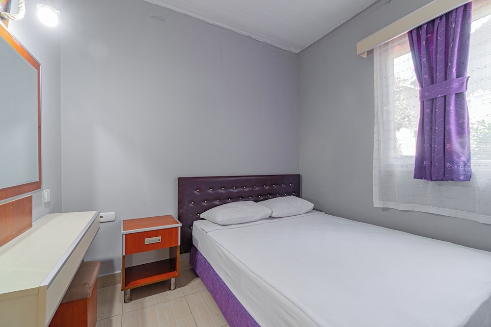 Park, Family, Double and Twin Beds