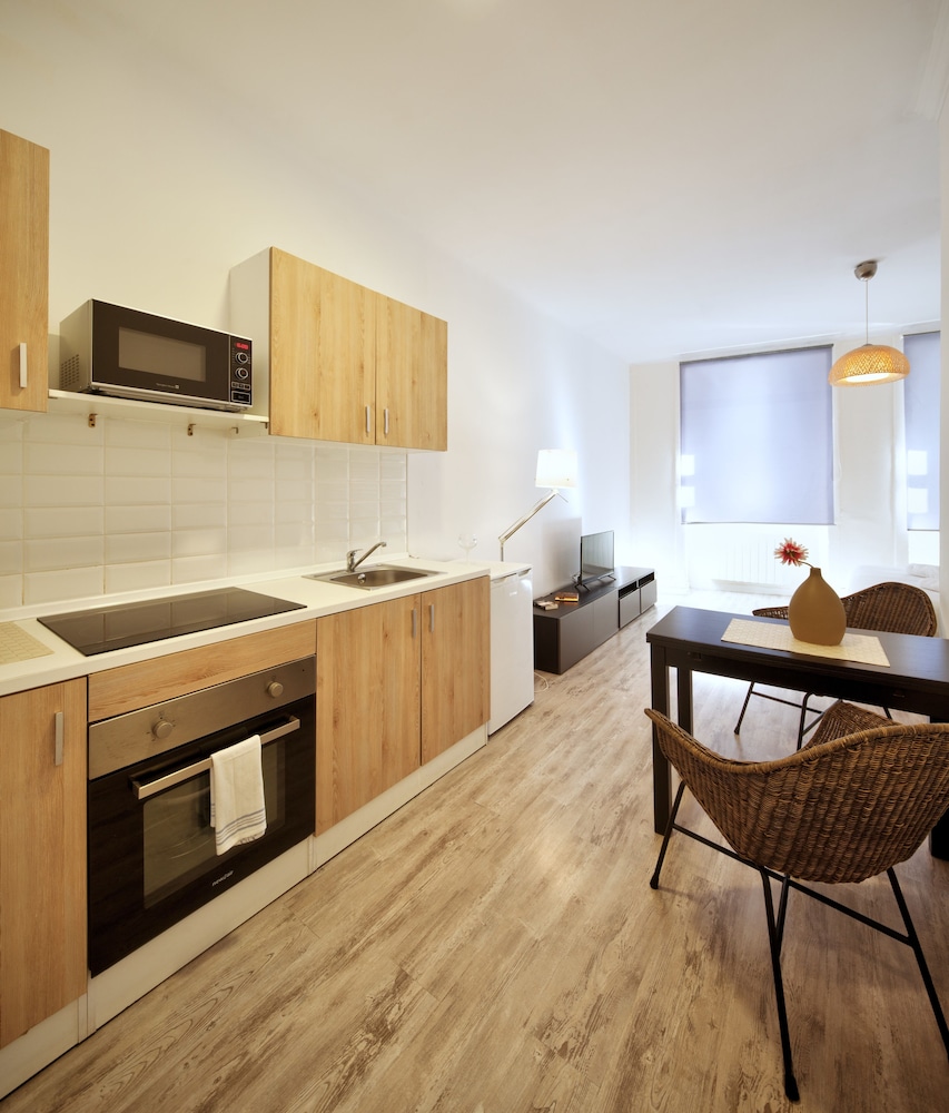 Aparthotel Oporto Entreparedes 64/77