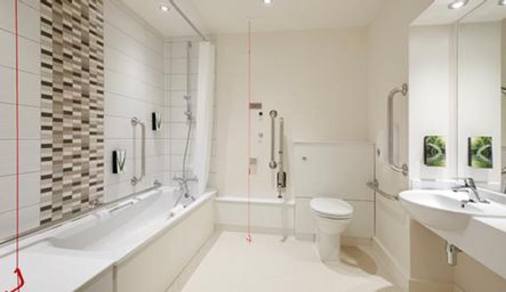 Premier Inn Holyhead 25/25
