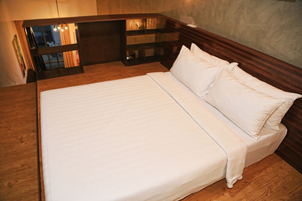 BIG Hotel 13/66
