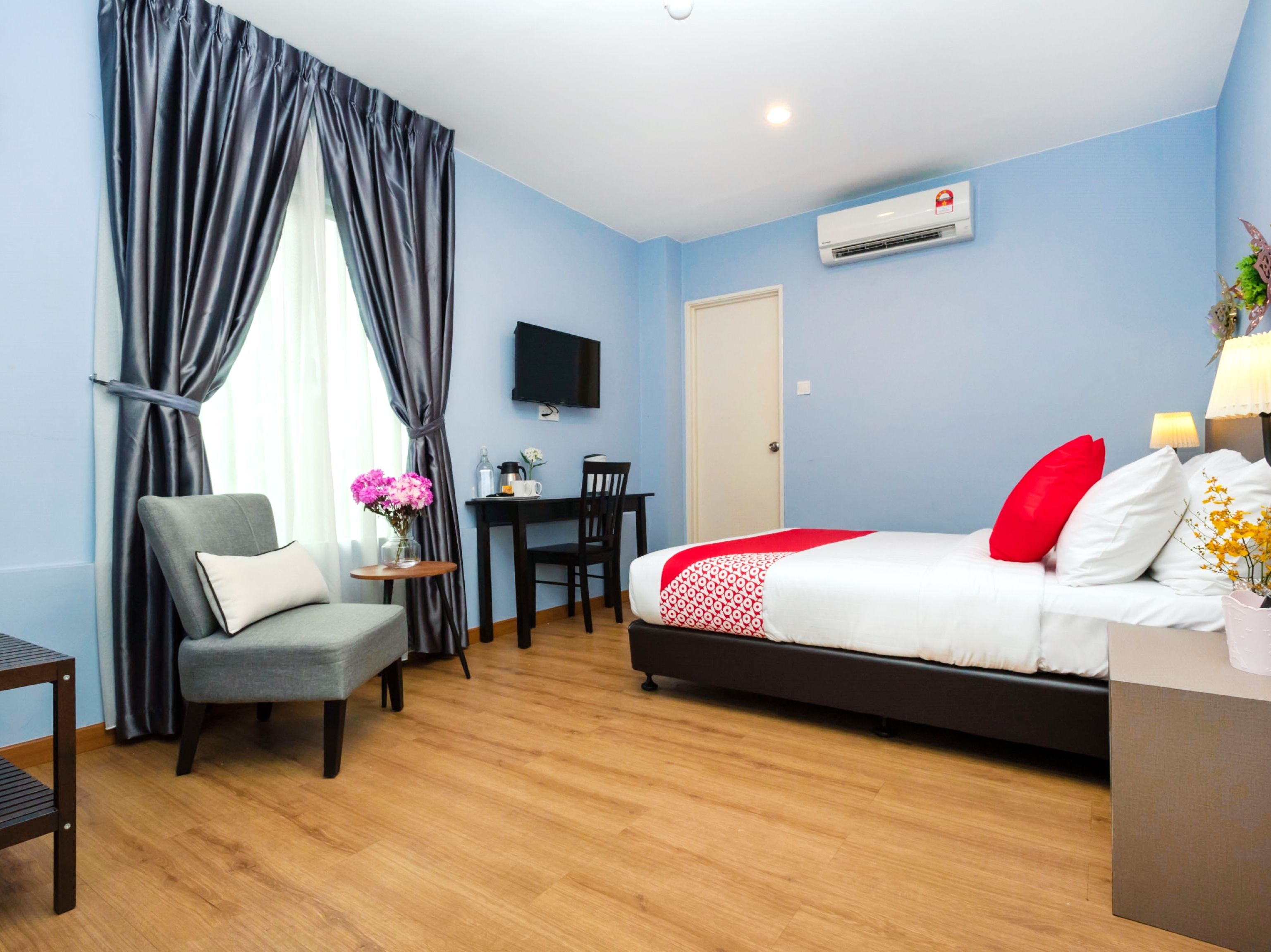 Dk Hotel 27/40