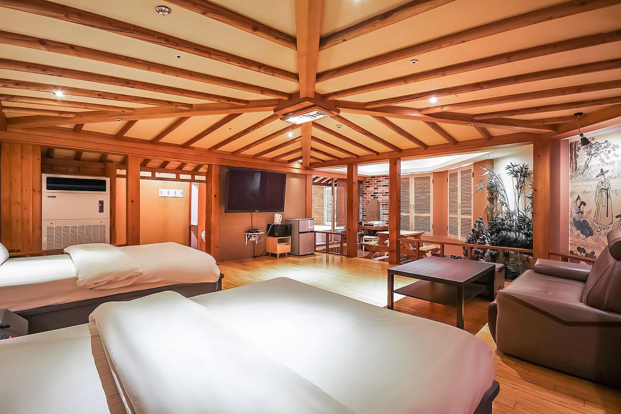 Top Hotel 21/56