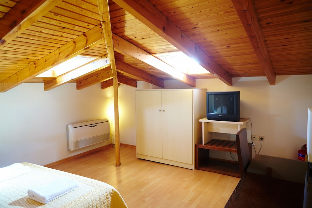 Aegean Sea Rooms 18/32