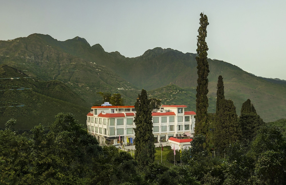 The Vaishno Devi Sarovar Portico Katra 60/66