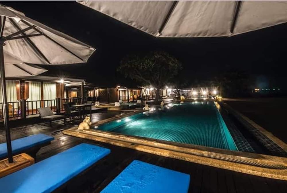 Amara Villa Khao Ka Lok 39/49
