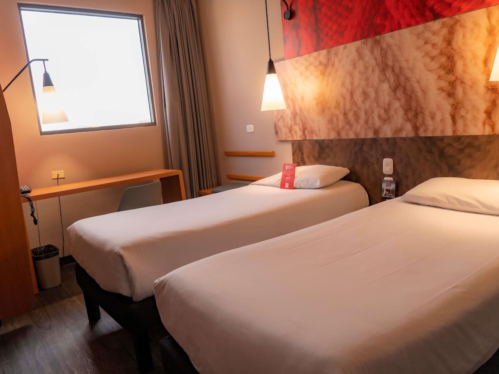 Ibis Barranquilla 26/71