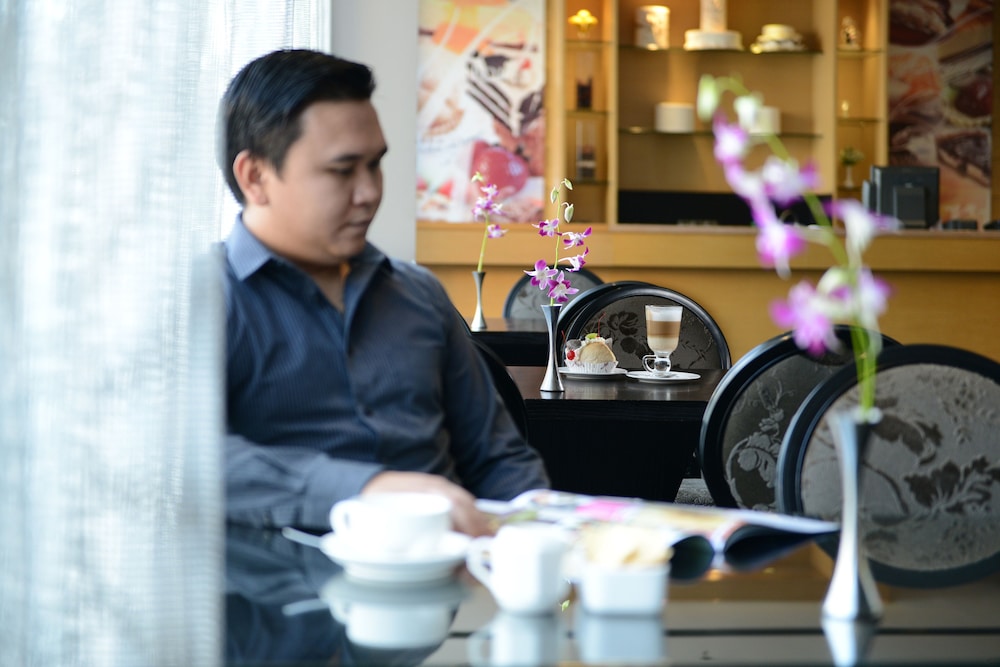 Lobby at Horizon Hotel Kota Kinabalu, KOTA KINABALU