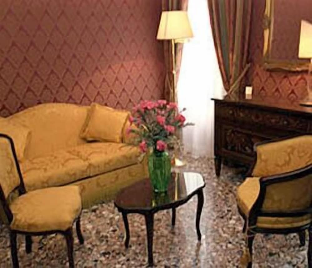 Casa Pisani Canal 49/66