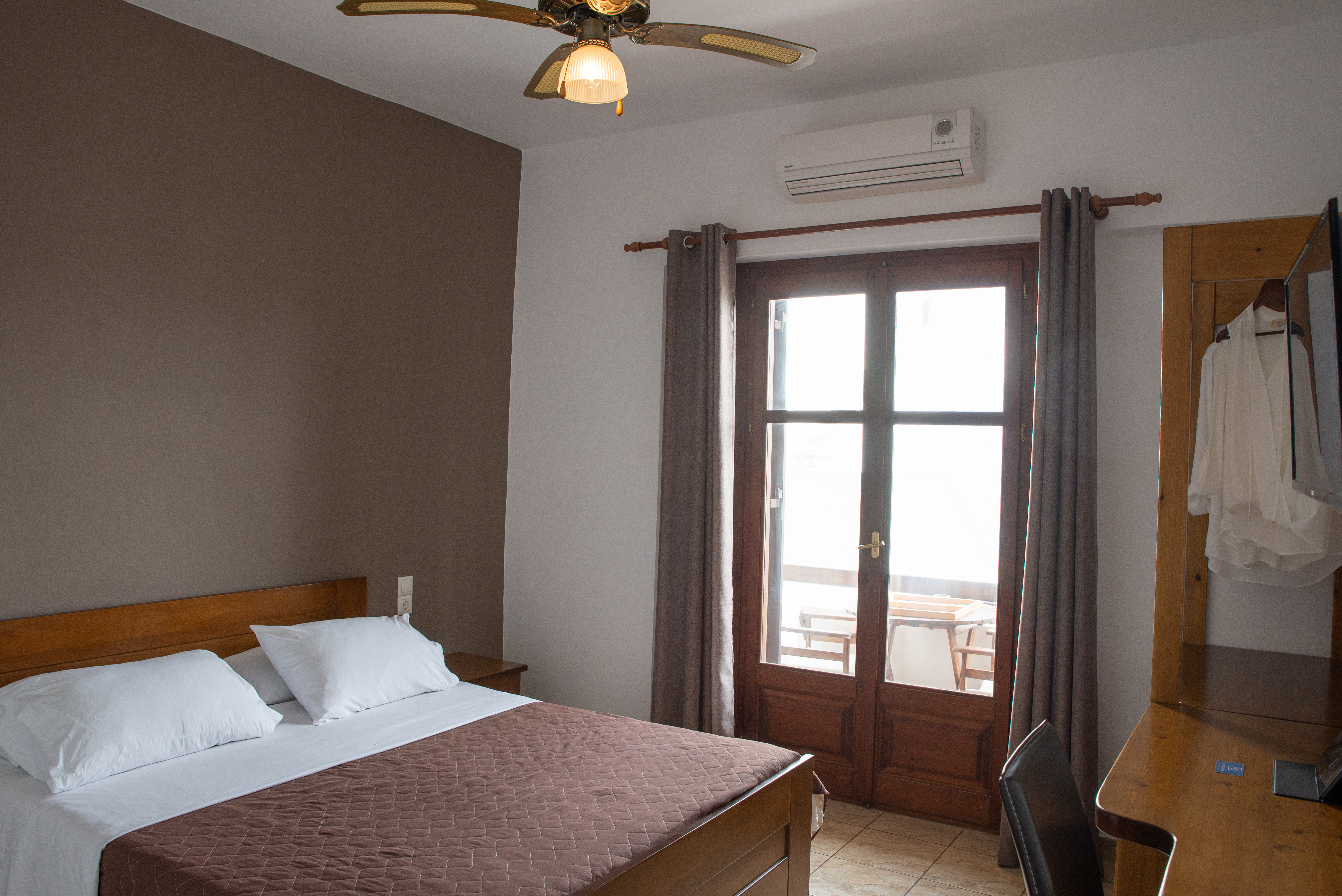 Cleopatra Hotel 17/58