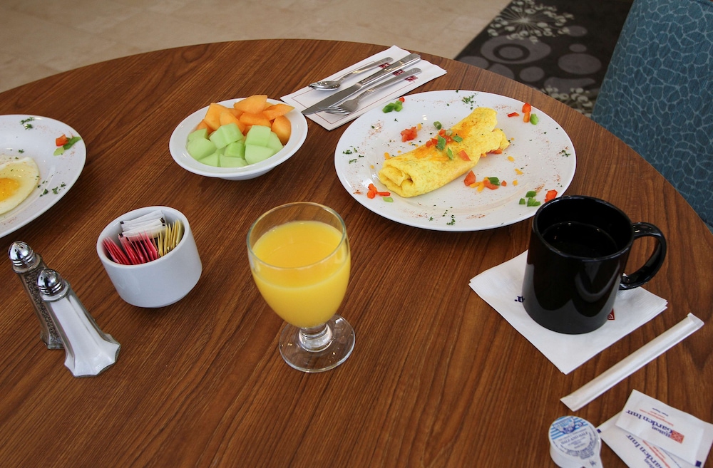 Hilton Garden Inn Covington Mandeville 40/45