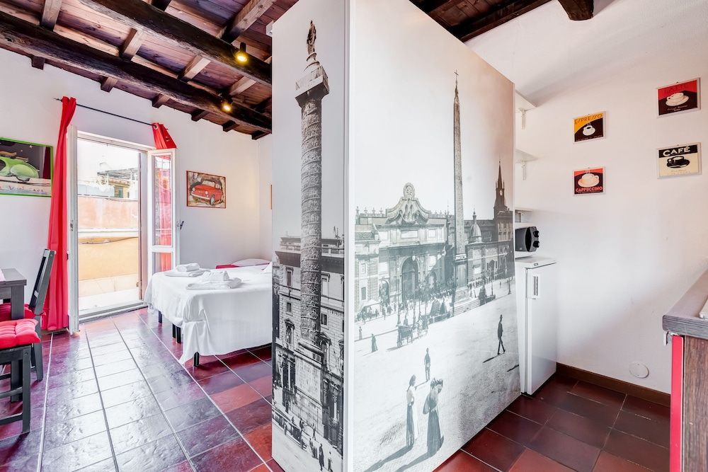 Romantic House in Trastevere 2/33