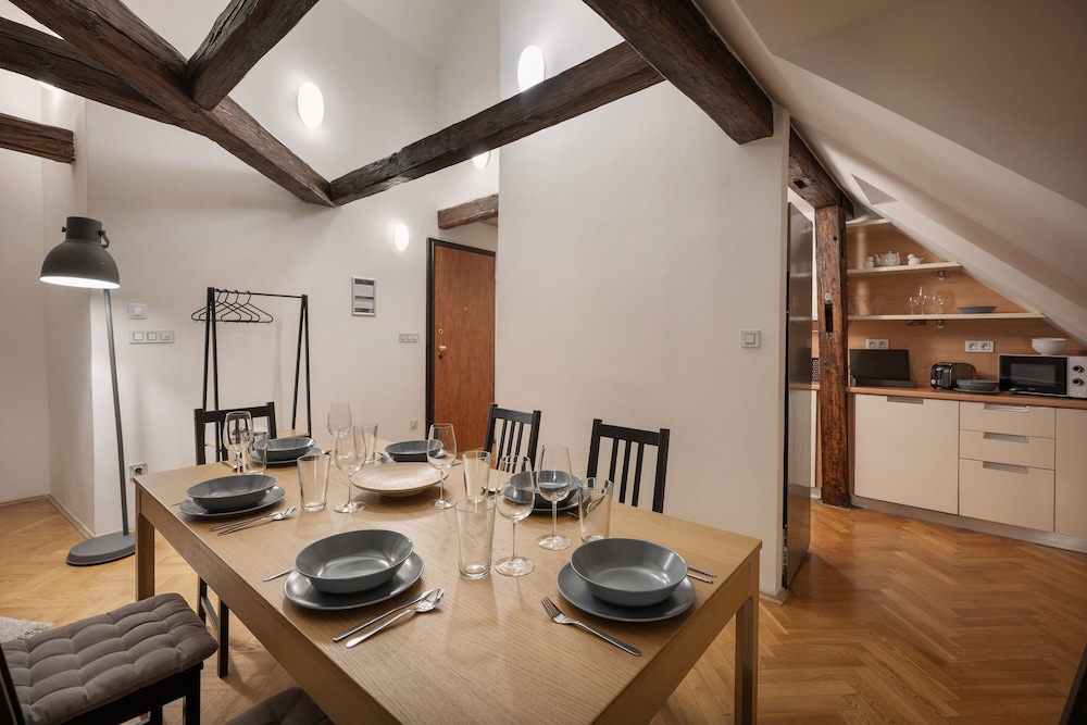 White Swan Boutique Apartments 44/58