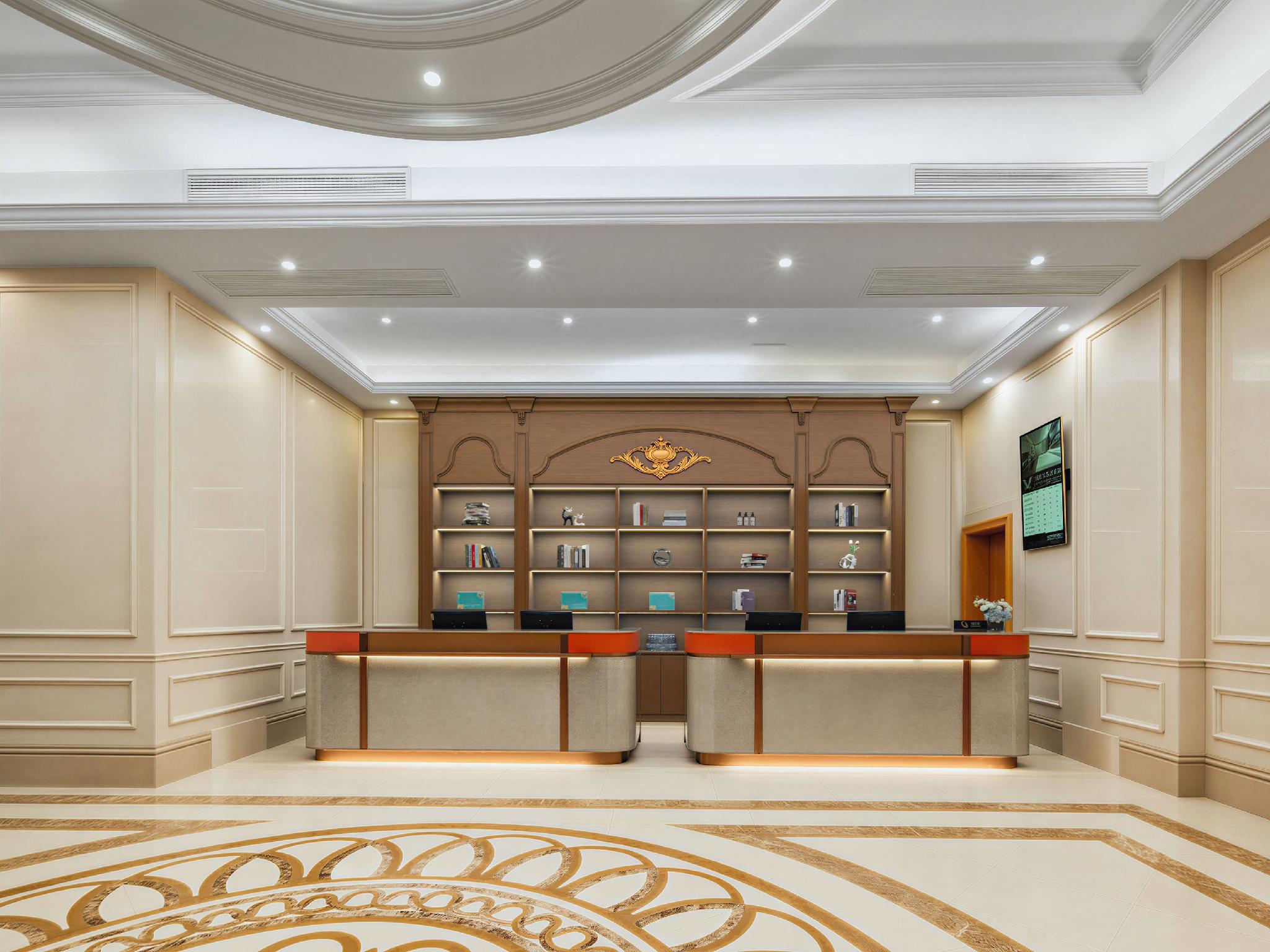 Vienna International Hotel (Fuzhou Cangshan Wanda) 7/38