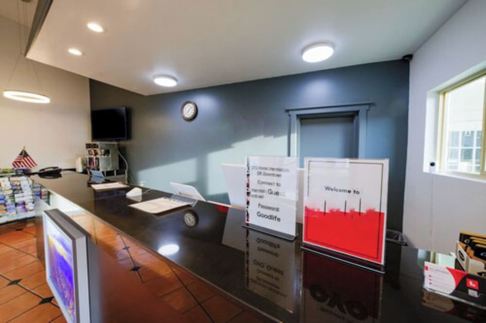 Hermiston Inn & Suites 22/50