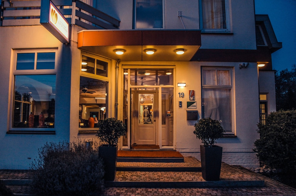 Alp de Veenen Hotel 2/50